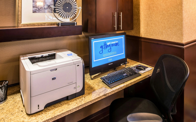 photo 5 of Hampton Inn & Suites Ontario