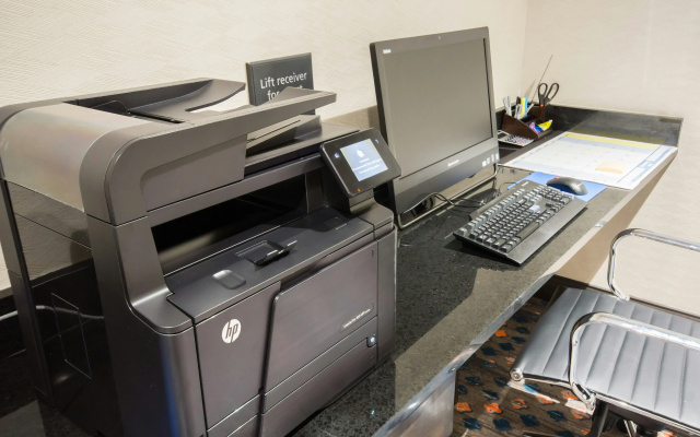 photo 3 of Hampton Inn & Suites Orlando At SeaWorld