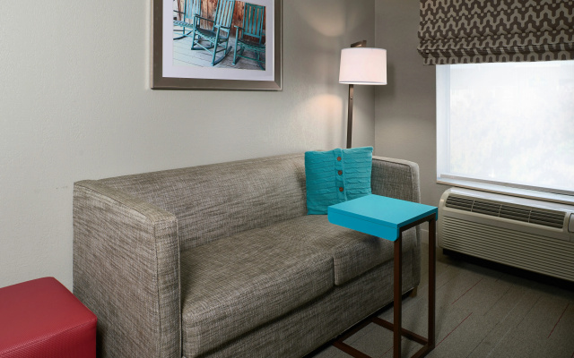 photo 3 of Hampton Inn & Suites Oxford Anniston