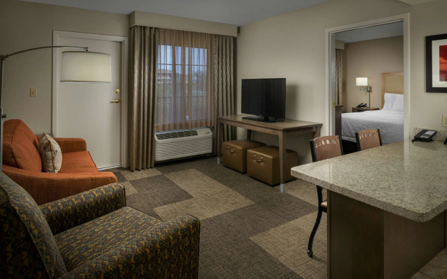 photo 3 of Hampton Inn & Suites Phoenix/Scottsdale