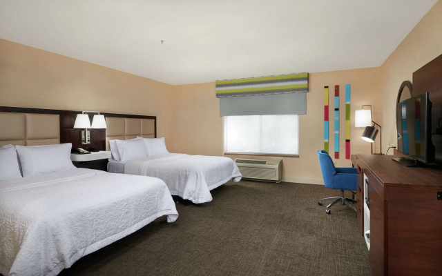 photo 3 of Hampton Inn & Suites Phoenix-Surprise