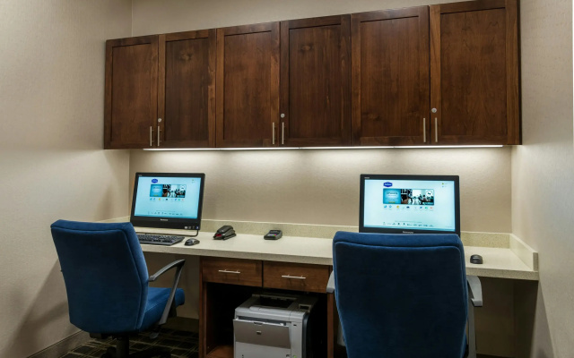 photo 4 of Hampton Inn & Suites Portland/Vancouver