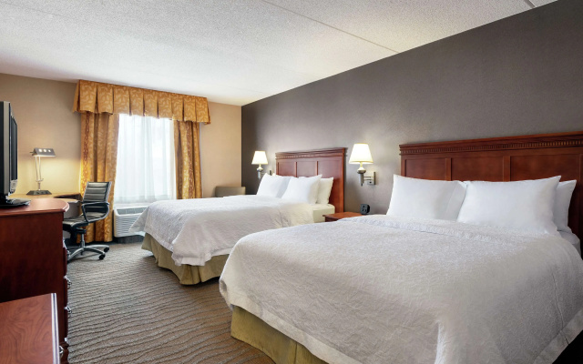 photo 5 of Hampton Inn & Suites Poughkeepsie