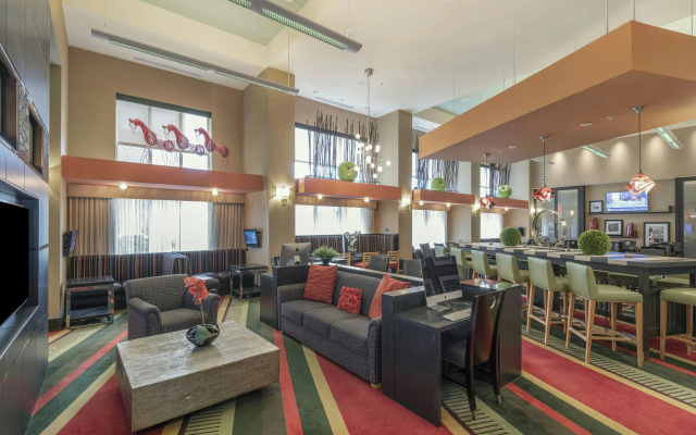 photo 2 of Hampton Inn & Suites Raleigh/Crabtree Valley