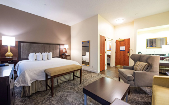 photo 5 of Hampton Inn & Suites Rockville Centre
