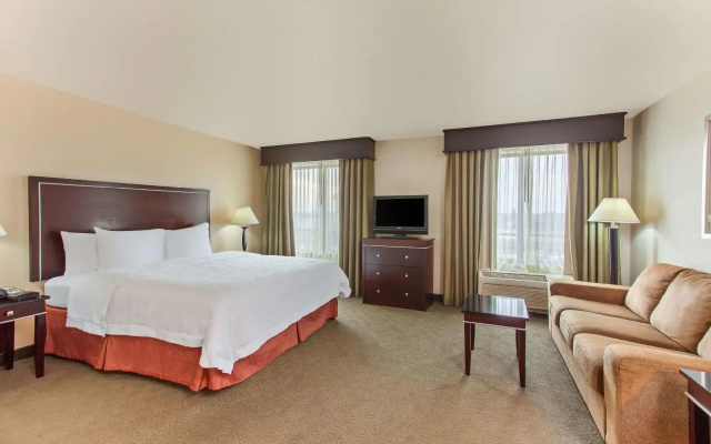 photo 3 of Hampton Inn and Suites Roseville