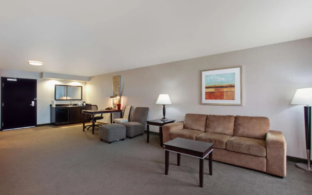 photo 5 of Hampton Inn and Suites Roseville