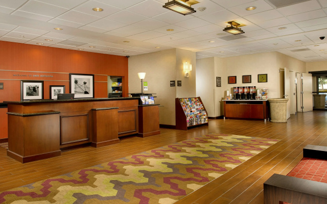 photo 2 of Hampton Inn & Suites San Antonio-Airport
