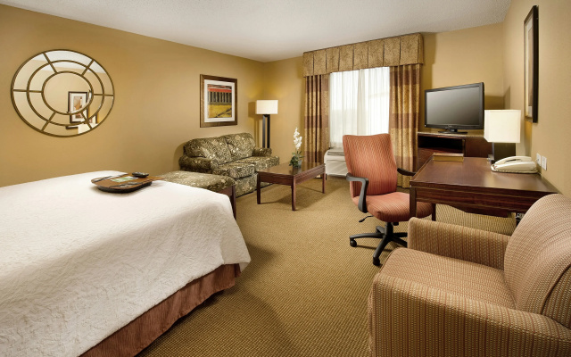 photo 4 of Hampton Inn & Suites San Antonio-Airport