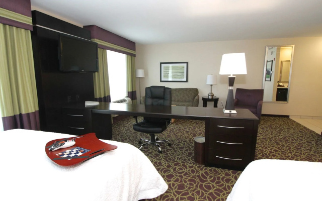 photo 5 of Hampton Inn & Suites Sandusky/Milan