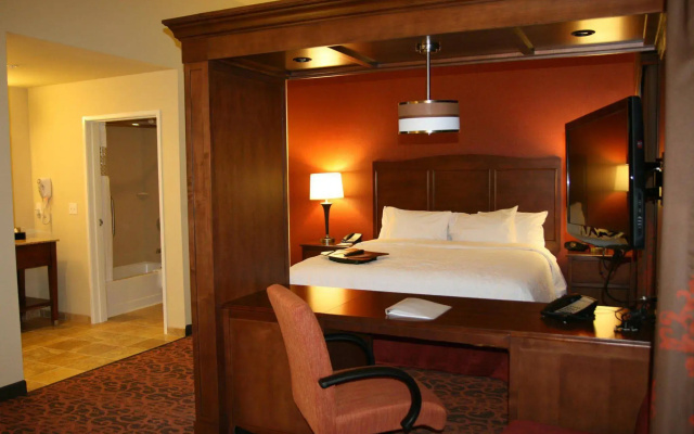photo 4 of Hampton Inn & Suites Seattle-Airport/28th Ave