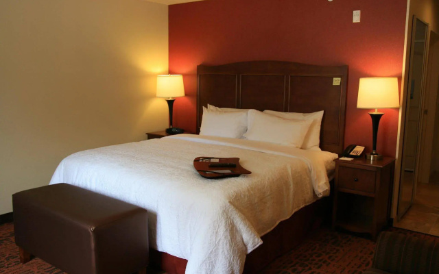 photo 5 of Hampton Inn & Suites Seattle-Airport/28th Ave