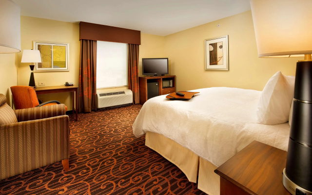 photo 5 of Hampton Inn & Suites Selma-San Antonio-Randolph AFB Texas