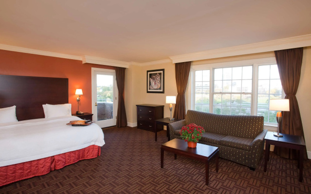 photo 5 of Hampton Inn & Suites Stamford