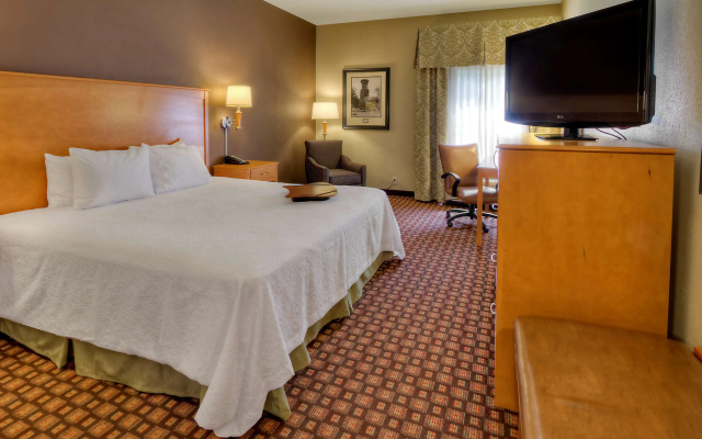 photo 5 of Hampton Inn & Suites Nashville-Vanderbilt-Elliston Place