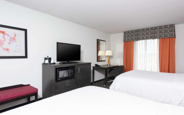 photo 3 of Hampton Inn Akron-South