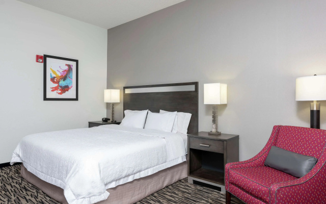 photo 4 of Hampton Inn Akron-South