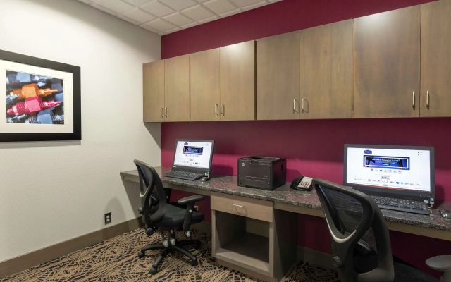 photo 5 of Hampton Inn Akron-South