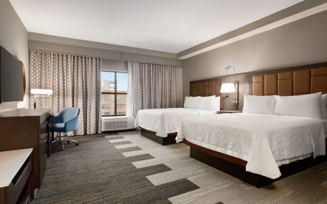photo 4 of Hampton Inn &amp; Suites Kansas City Downtown Crossroads