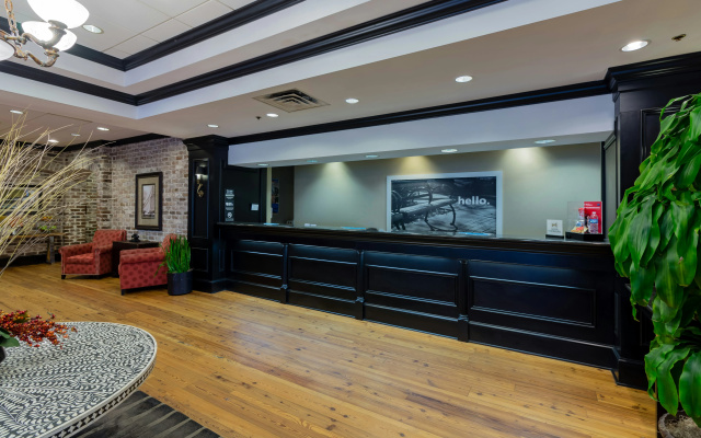photo 2 of Hampton Inn Savannah-Historic District