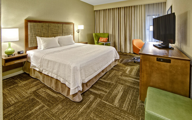 photo 3 of Hampton Inn & Suites Asheville Airport