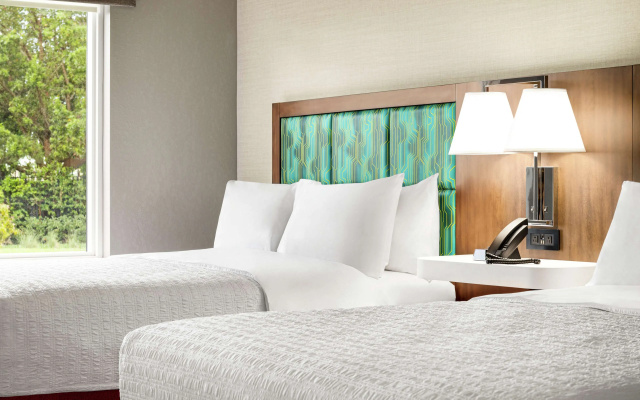 photo 2 of Hampton Inn & Suites Miami Kendall
