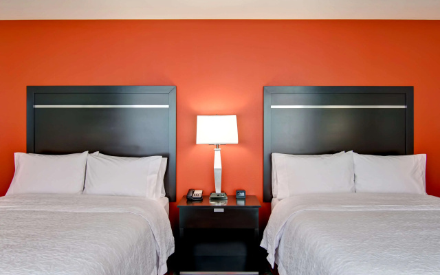 photo 4 of Hampton Inn & Suites Cincinnati-Downtown
