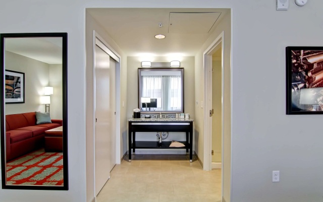 photo 5 of Hampton Inn & Suites Cincinnati-Downtown