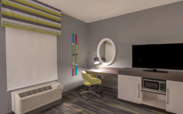 photo 5 of Hampton Inn & Suites Dallas/Plano Central