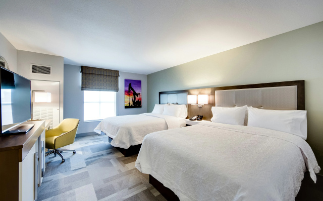 photo 3 of Hampton Inn & Suites Fort Worth Downtown