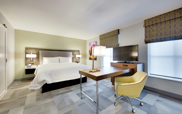 photo 5 of Hampton Inn & Suites Fort Worth Downtown