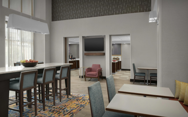 photo 3 of Hampton Inn & Suites Georgetown/Austin North