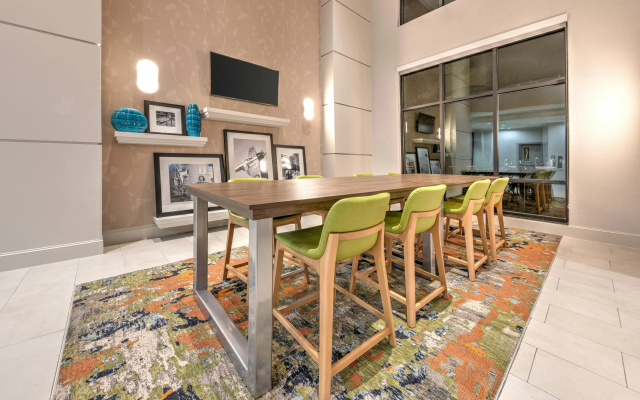 photo 2 of Hampton Inn & Suites Houston/Pasadena