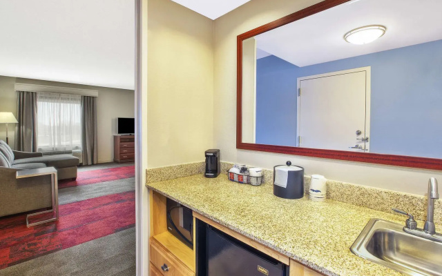 photo 5 of Hampton Inn & Suites Madison-West