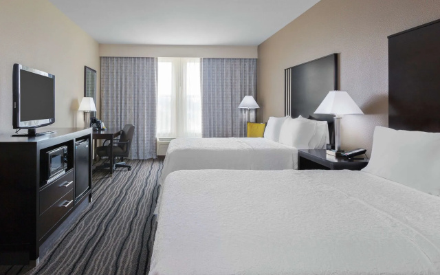photo 3 of Hampton Inn & Suites Mountain View