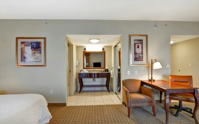 photo 3 of Hampton Inn & Suites Peoria at Grand Prairie, IL