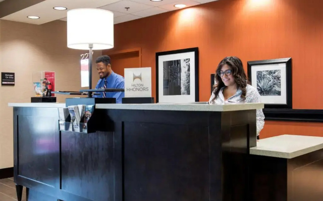 photo 4 of Hampton Inn And Suites Phoenix/Tempe - Asu Area