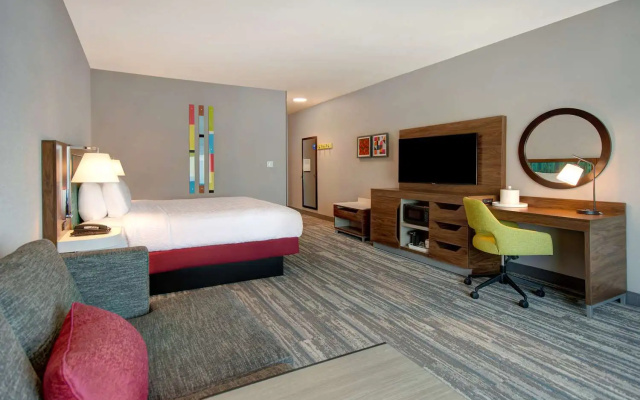 photo 2 of Hampton Inn & Suites Ontario Rancho Cucamonga