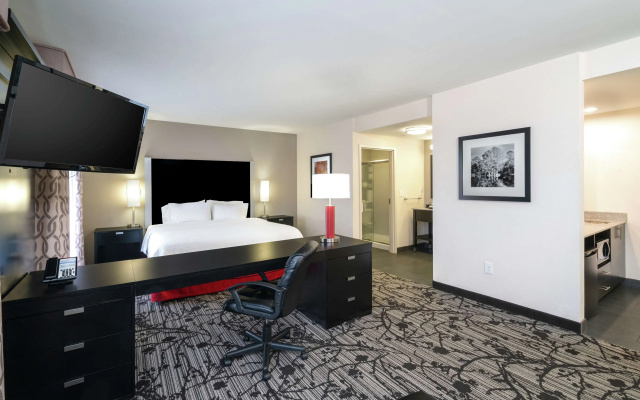 photo 5 of Hampton Inn & Suites Roanoke Airport
