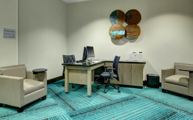photo 4 of Hampton Inn & Suites Roanoke-Downtown