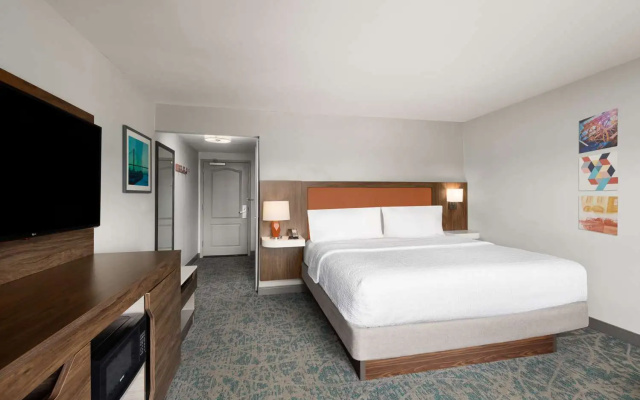 photo 5 of Hampton Inn & Suites Savannah-Airport