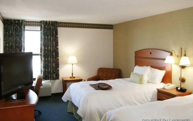 photo 3 of Hampton Inn Anderson