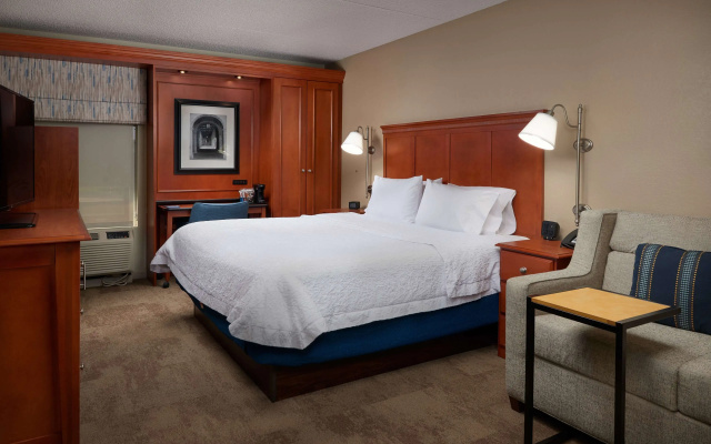 photo 4 of Hampton Inn Ann Arbor-South
