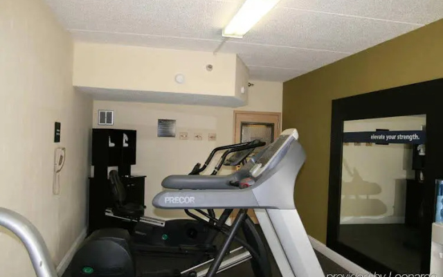 photo 3 of Hampton Inn Dallas-Arlington-DFW-Six Flags