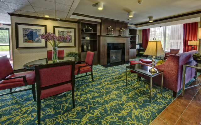 photo 3 of Hampton Inn Asheville-Tunnel Rd.