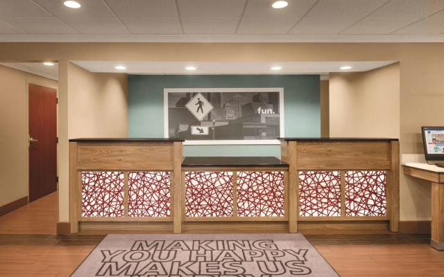 photo 2 of Hampton Inn Atlanta Buckhead