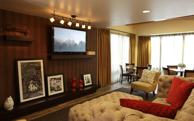 photo 2 of Hampton Inn Atlanta NW Cumberland