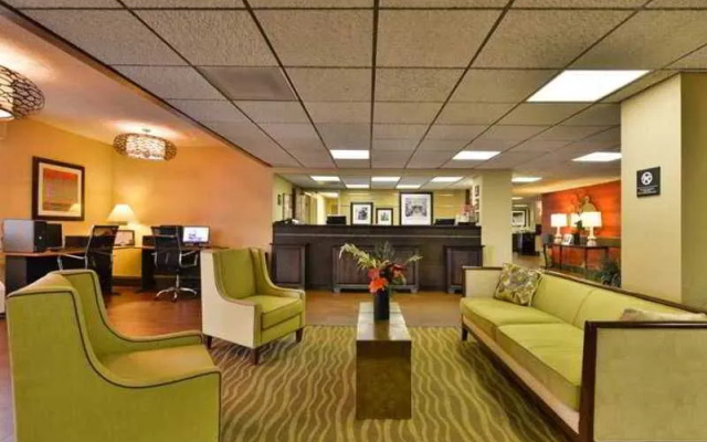 photo 3 of Hampton Inn Atlanta- Marietta
