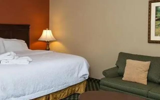 photo 5 of Hampton Inn Atllawrencevillei8