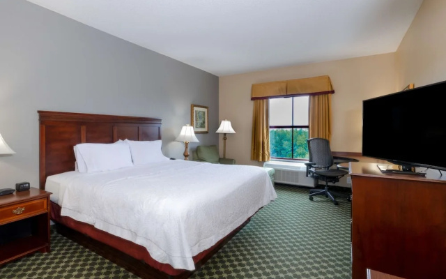 photo 3 of Hampton Inn ATL Lawrenceville I 85 Sugarloaf